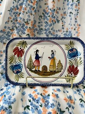 Set of 3 Vintage Hand-Painted Henriot Quimper Tin Tray with Breton Couple Motif
